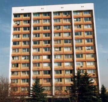 Ремонтират студентски общежития, министрите склониха за пари