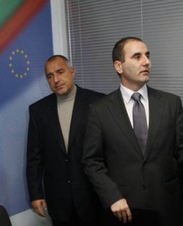 ЕНП загражда ГЕРБ, иска дясно обединение