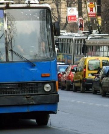Пиян поп вилня в тролей
