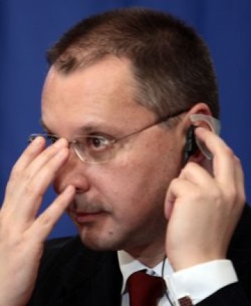 Станишев линее по горите