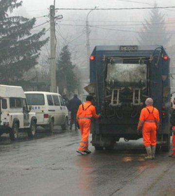 Дават 35 млн. лв. на Суходол за тъпченето с боклука