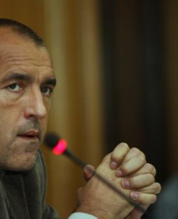 Борисов: За задръстванията псувайте Станишев, не мен