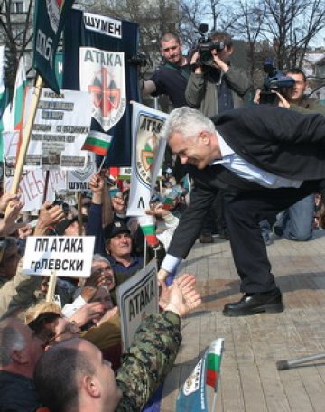 Сидеров обяви края на ново турско робство, иска 10 млрд. долара
