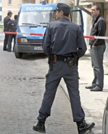 Дирят &quot;къртицата&quot; в МВР