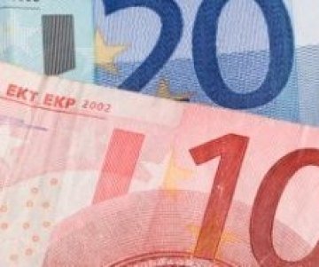 Кризата може да доведе до ера на господство на еврото