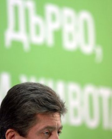 Тикнали Първанов в МВР-мъглата