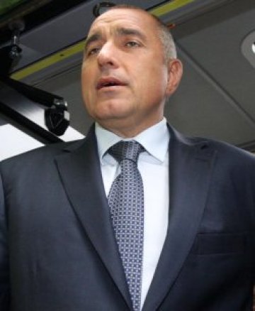 Бойко: Кабинетът заблуждава и лицемерничи