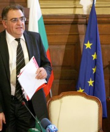 Земеделският министър: Европарите не са спрени