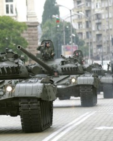 Изтупаха МО като брашнян чувал