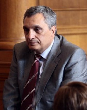 Иван Костов: България я чака това, което се случи на ЦСКА