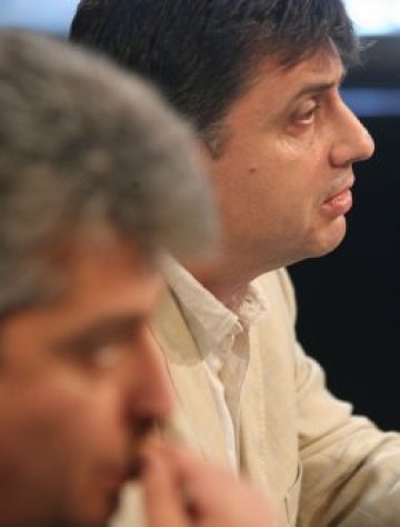 Сотир ли? Не, аз съм Пламен Юруков