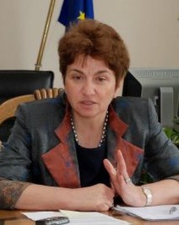 Процесът със спрените пари от ЕС е с натрупване, не може да се навакса