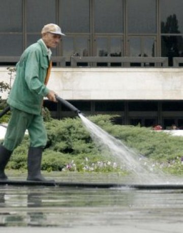 Иде голямото столично къпане