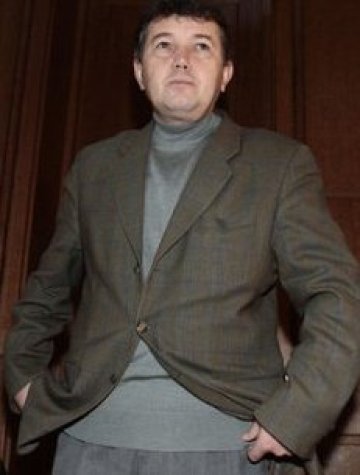 Две години и шест месеца за Вретенаров