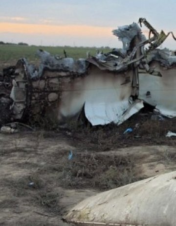 Самолет се разби в щабквартирата на австрийската полиция