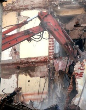 Бутат незаконни къщи в софийския кв. "Малинова долина"