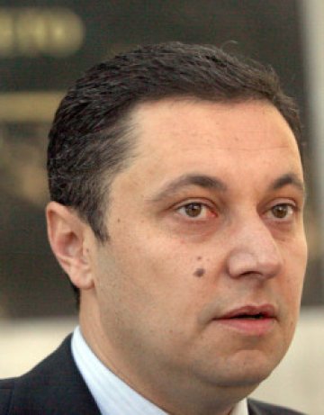 Яне Янев прогнозира падане на правителството след Нова година