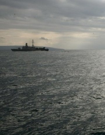 Индонезийски ферибот потъна, 246 изчезнали