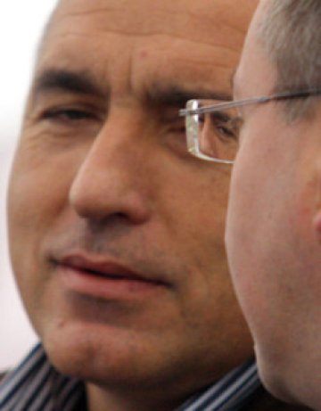 Станишев към Борисов: К&#039;во си се разпищолил?