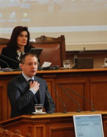 Към кабинета имало само 10% доверие