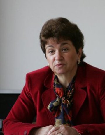 Плугчиева: Контролът върху еврофондовете се затяга