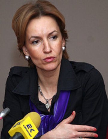  Гергана Паси: Трябва да се знае кой за какво получава премия