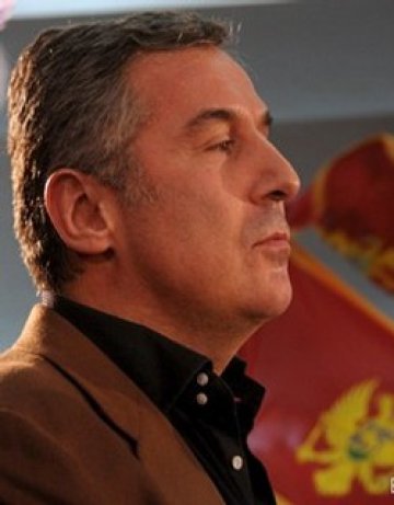 Джуканович отново ще управлява Черна гора