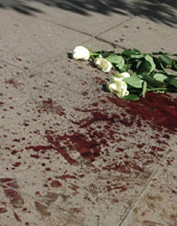 Двама младежи загинаха при бой в центъра на София