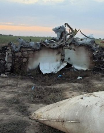 Спортен самолет се разби в Калифорния