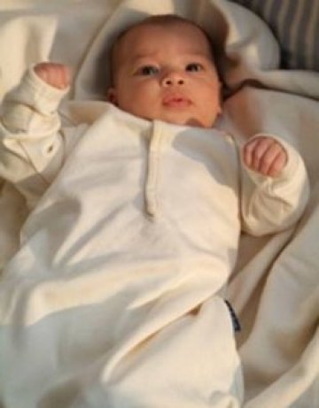 Като няма акушерка, YouTube също може да помогне при раждане