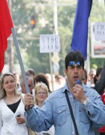 Работници предупреждават: Има опасност от кражби в Кремиковци