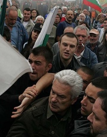 Цветанов възмутен от мръснишкия език на "Атака"