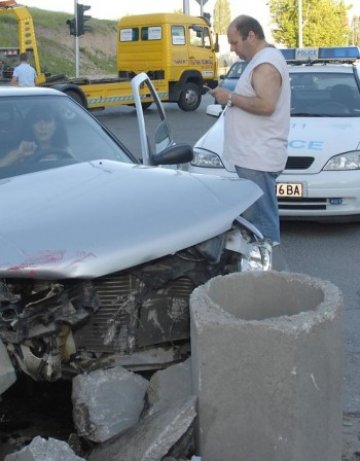 Една жертва по пътищата на страната
