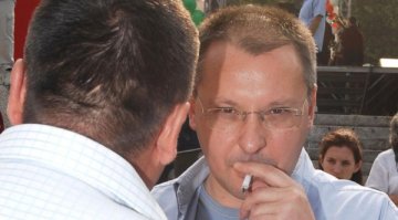 Ало? Ало, ало, чувате ли ме??? Станишев съм!