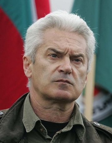 Атакисти си спретнаха скандал при регистрацията на шуменската листа