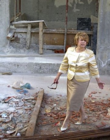 Масларова грабна сърпа, досущ жътварка в Странско