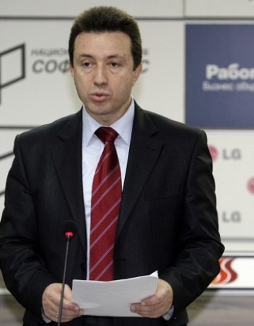 БСП се нуждае от модерни стандарти, а ГЕРБ да се фокусира върху важните реформи