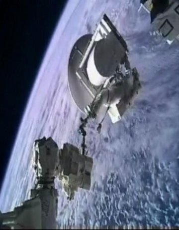 Откриха следи от планетен сблъсък във Вселената