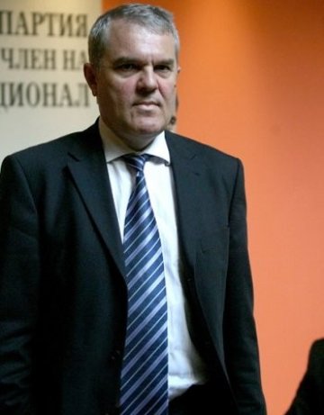 Р.Петков: Трябва промяна в ръководството на левицата