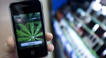 Nokia съди Apple за технологията на iPhone