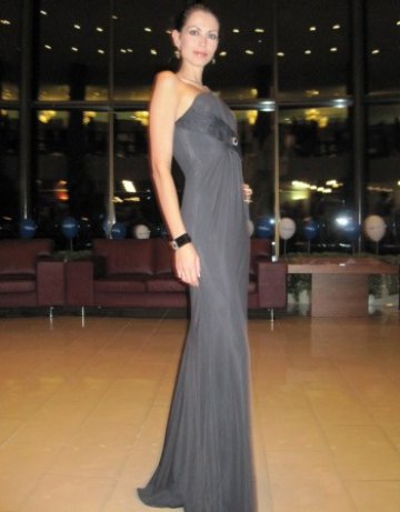 Българка сред 10-те най-красиви омъжени жени на Земята