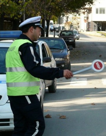 Нова техника бори контакта шофьор&ndash;катаджия