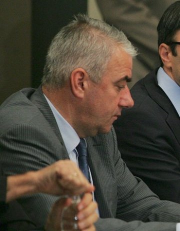 Сотир Ушев сдаде председателското място в НОИ