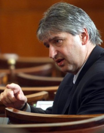 ГЕРБ-София недоволни от лидера си Лъчезар Иванов