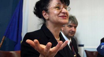 С шегите &ndash; дотук! А сега ще работим...