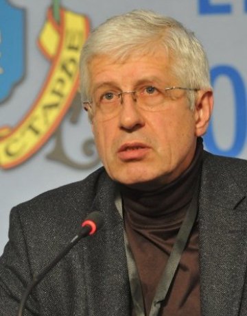 Овчаров: България има най-некадърното правителство