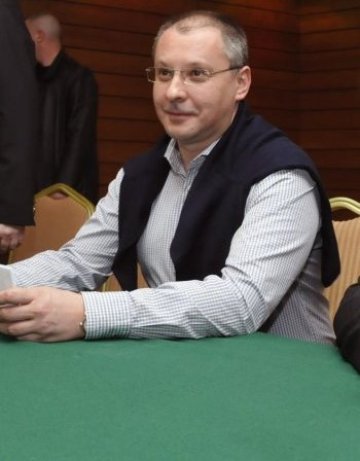 Сергей Станишев иска протести