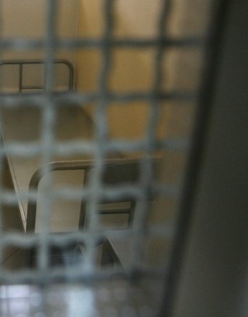 Още двама задържани при акцията срещу фалшификаторите на банкови карти