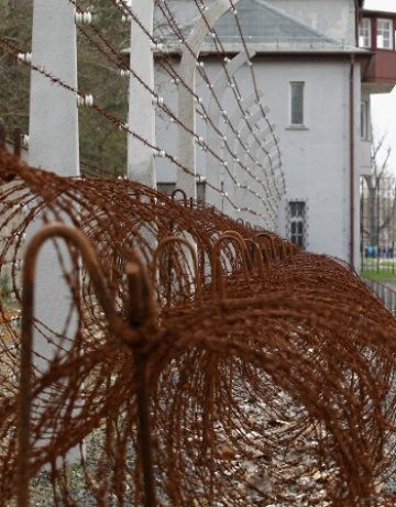 В Англия съдят Канибала с арбалета