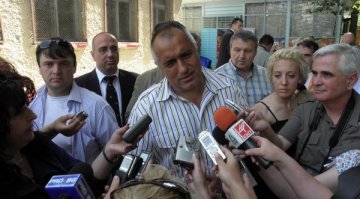 Токът може и да не поскъпва, успокои Борисов